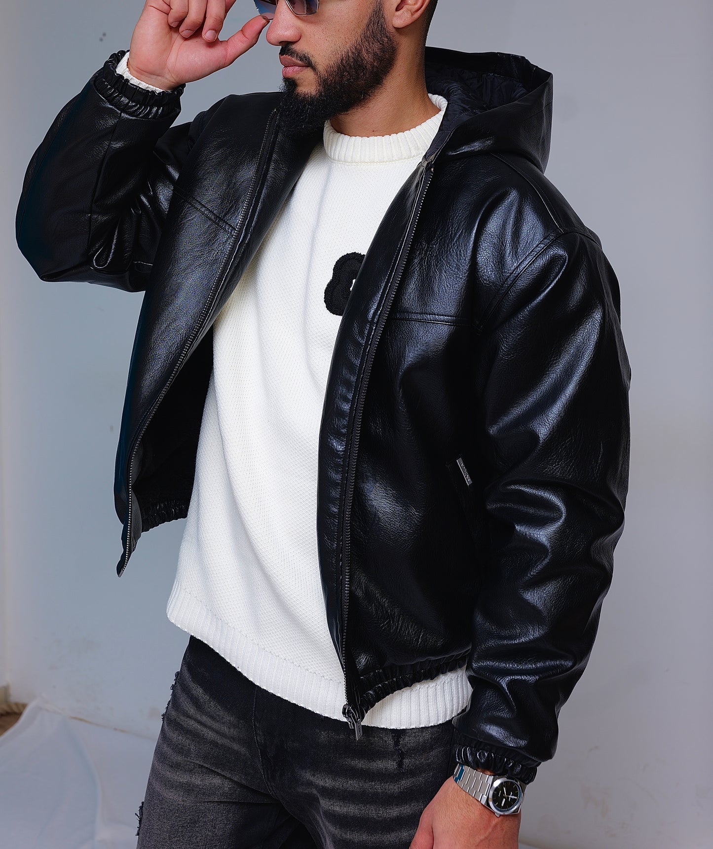 Veste en cuir capuche