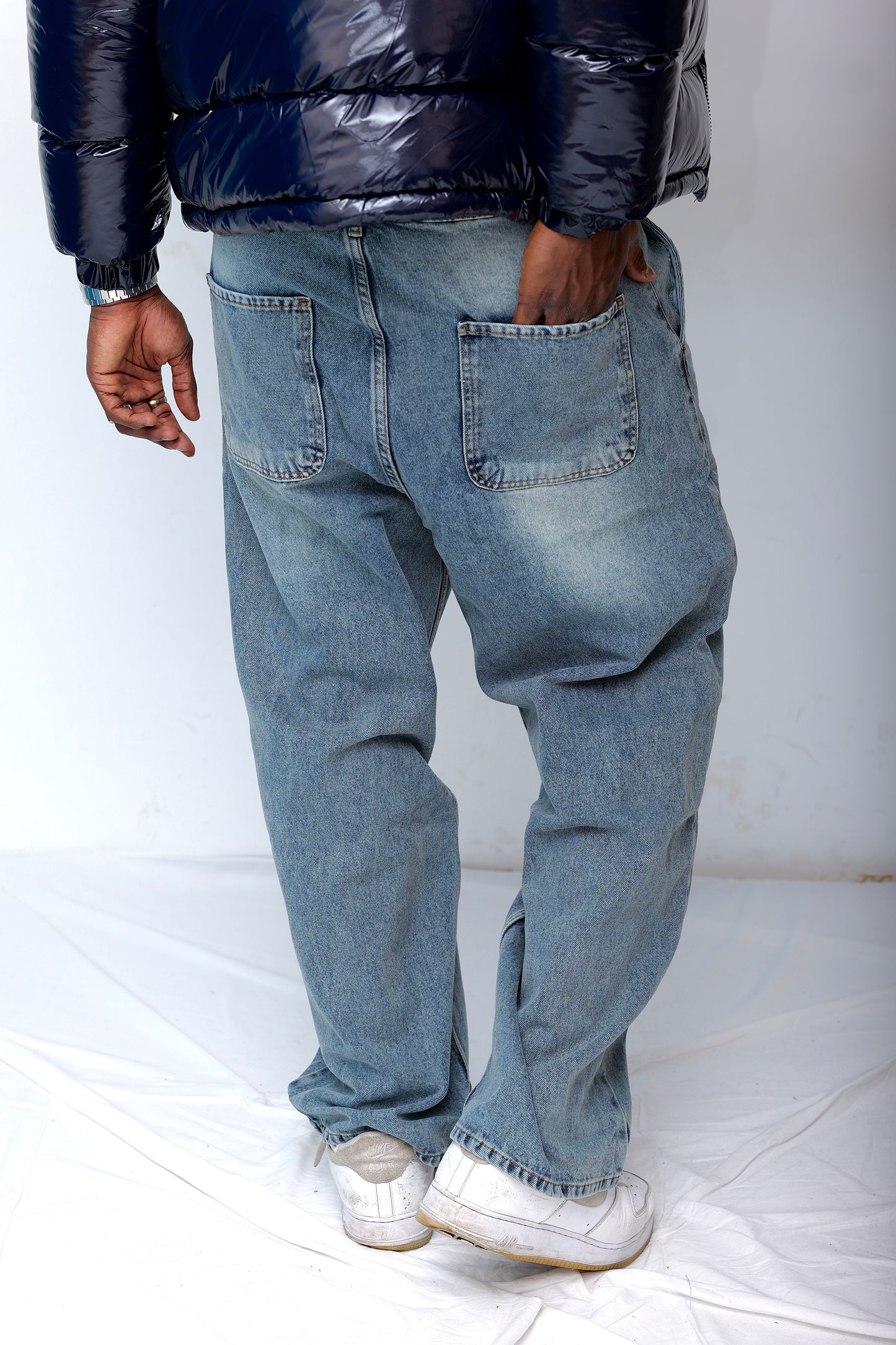 JEAN BLEU DENIS PUBLIC