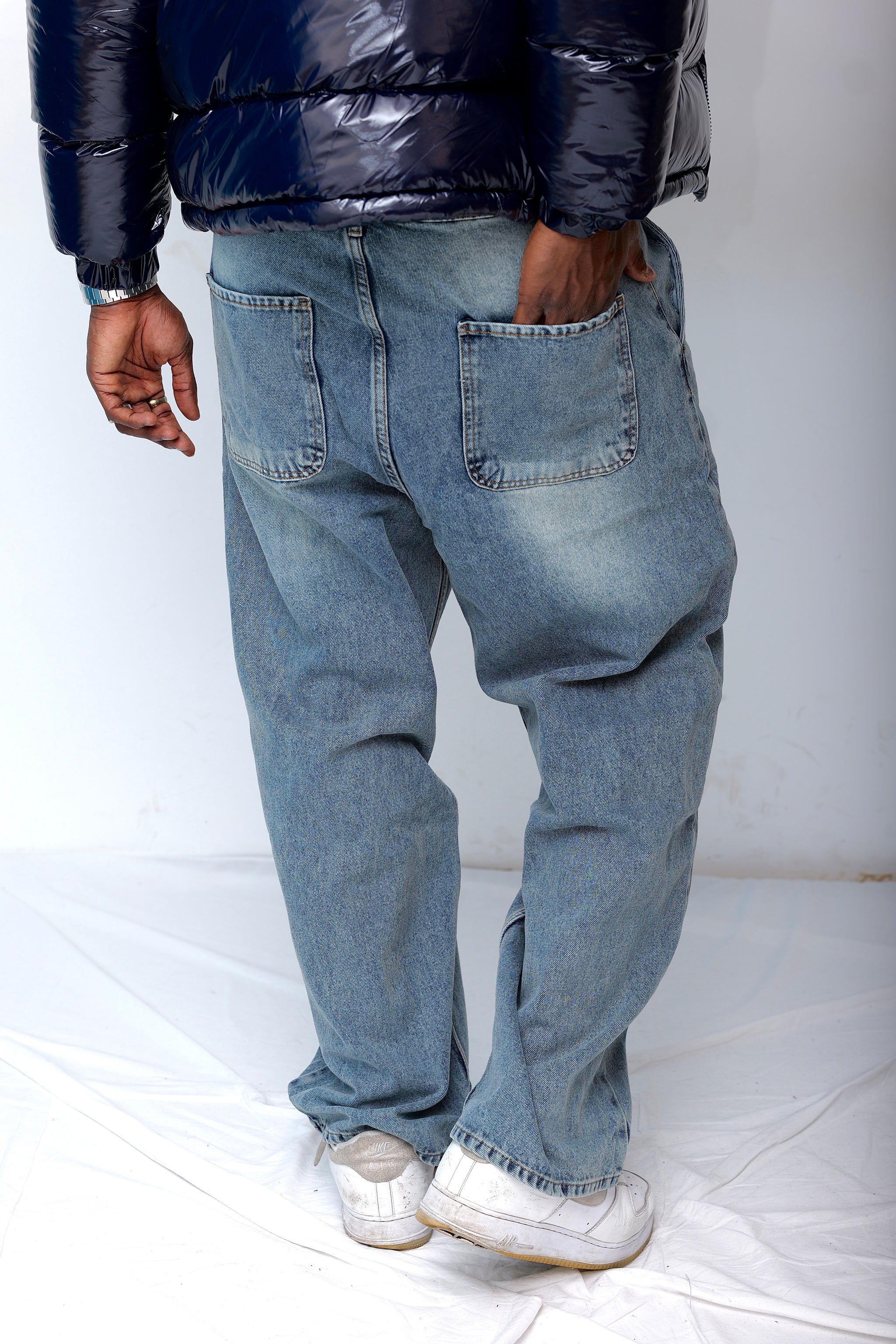 JEAN BLEU DENIS PUBLIC