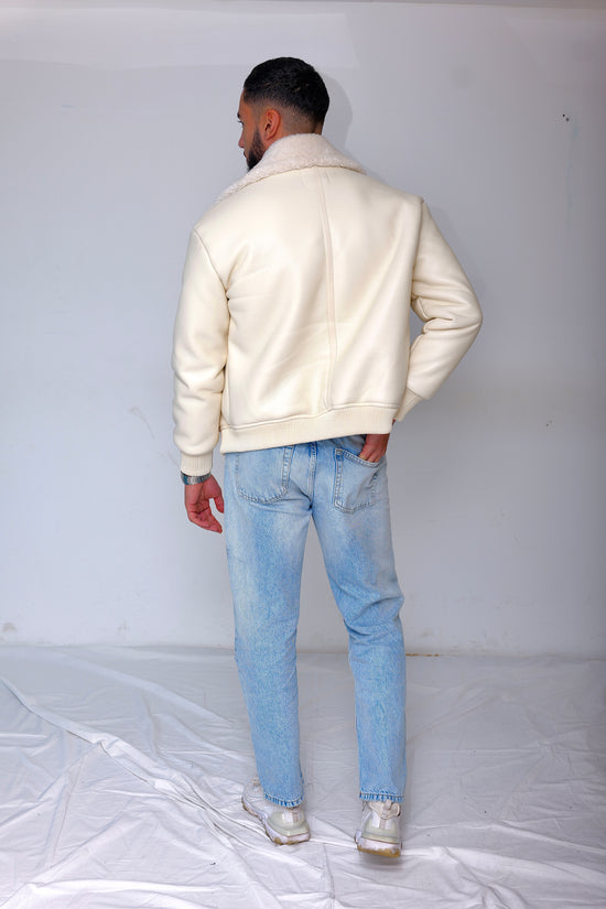 VESTE EN SIMILI CUIR